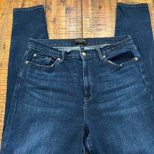 Like New! Banana Republic Women’s  Skinny Fit Jeans - Dark Wash - 32/14